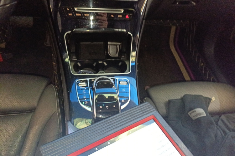 奔驰GLC 2019款 GLC 200 L 4MATIC局部细节18