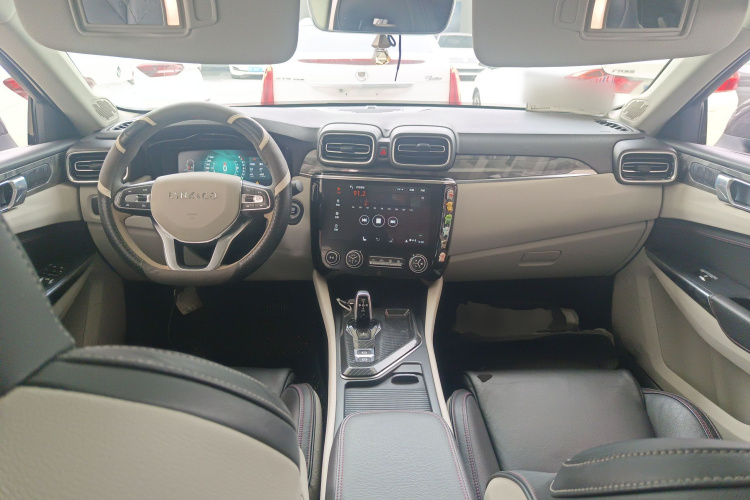 领克03 2018款 1.5TD DCT型Pro版 国V中控内饰12