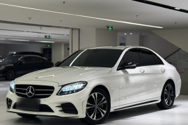奔驰C级 2019款 C 260 运动版