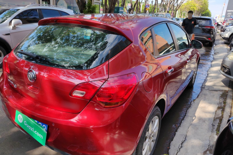 别克 英朗 2013款 XT 1.6L 自动时尚版车身外观6005