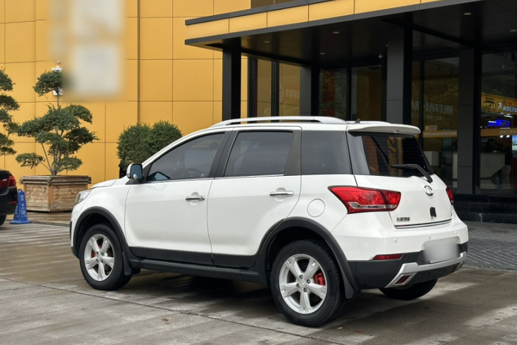 长城M4 2014款 1.5L 手动豪华型车身外观6011