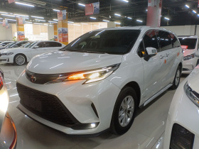 丰田 格瑞维亚 2024款 2.5L混动 舒适版