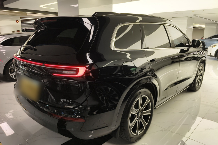 鸿蒙智行 问界M7 2024款 1.5T 智驾四驱Pro版 6座车身外观7