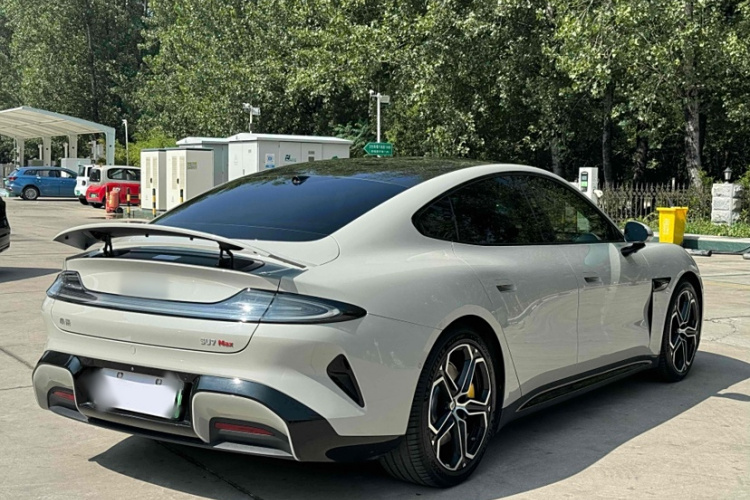 小米汽车 小米SU7 2024款 四驱超长续航高阶智驾Max版车身外观6002