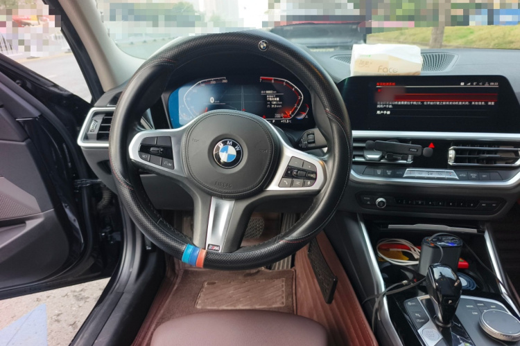 宝马3系 2020款 320Li M运动套装中控内饰13