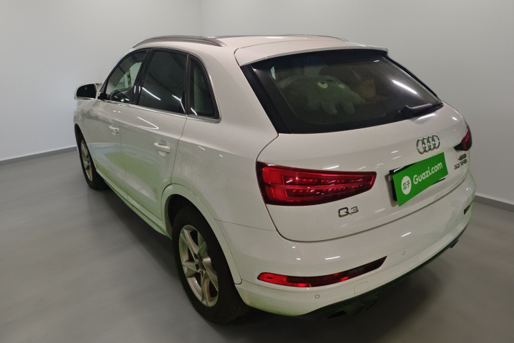 奥迪Q3 2016款 30 TFSI 时尚型车身外观5