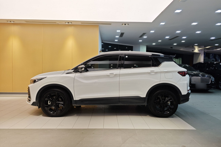 吉利汽车 2025款 缤越L 1.5TD DCT星耀车身外观6002