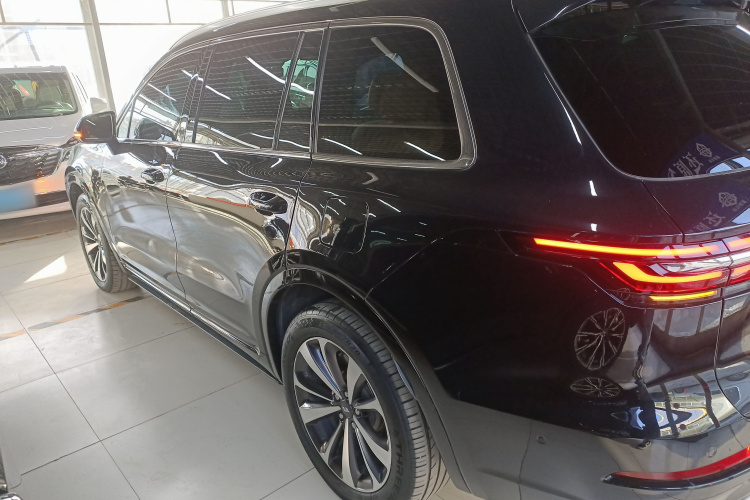 理想汽车 理想ONE 2020款 增程6座版车身外观6003