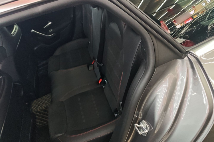 奔驰CLA 2026款 CLA 200 猎跑车中控内饰21