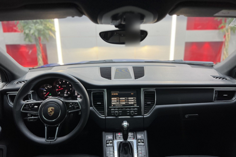 保时捷 2014款 Macan 2.0T中控内饰7011