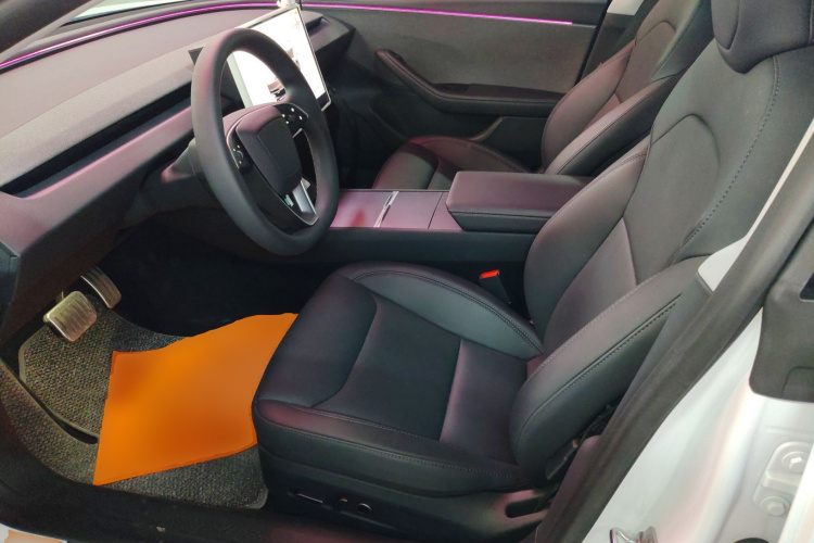 特斯拉 Model 3 2025款 后轮驱动版局部细节19