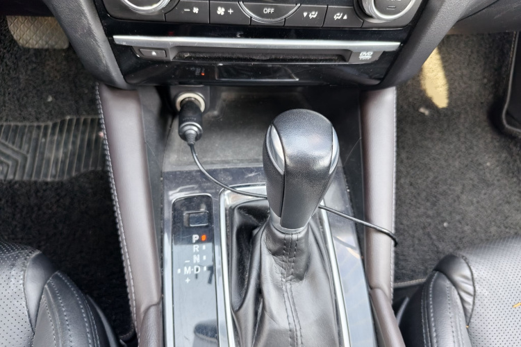 马自达 阿特兹 2018款 2.0L 蓝天豪华版 国V局部细节18