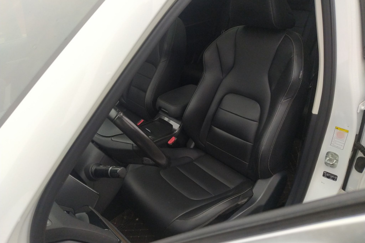 哈弗H6 2019款 红标 1.5GDIT 自动豪华智联版中控内饰19