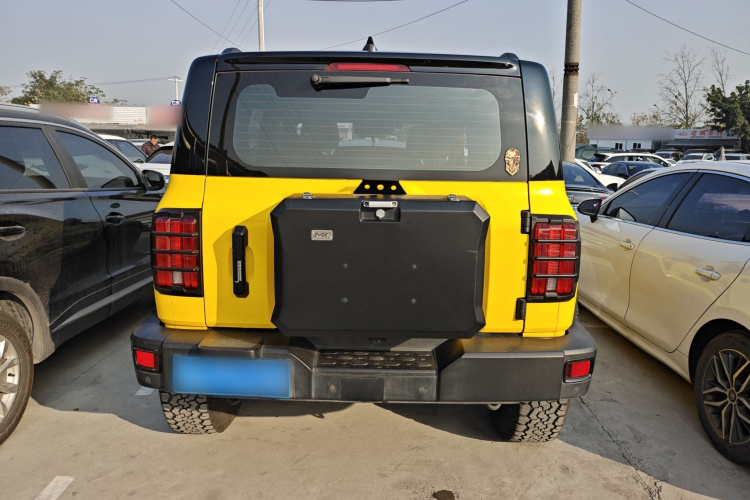 坦克300 2021款 越野版 2.0T 征服者车身外观6