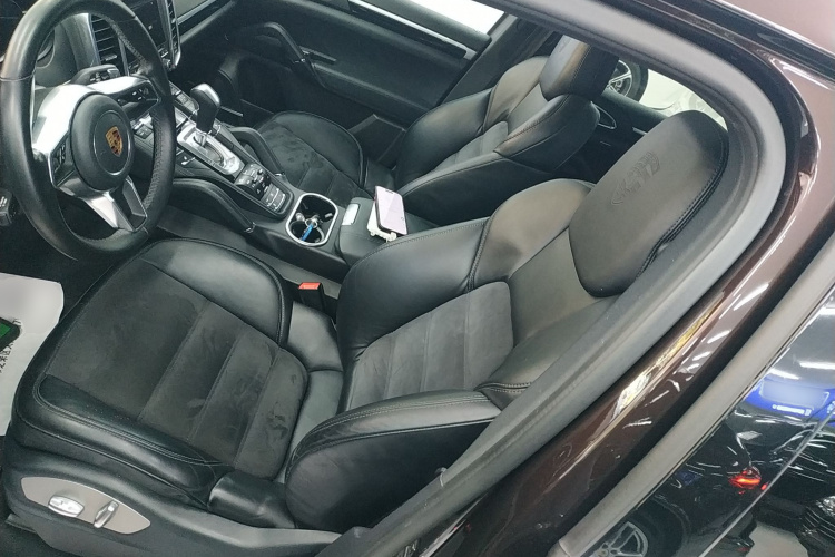 保时捷 2016款 Cayenne 3.0T中控内饰19