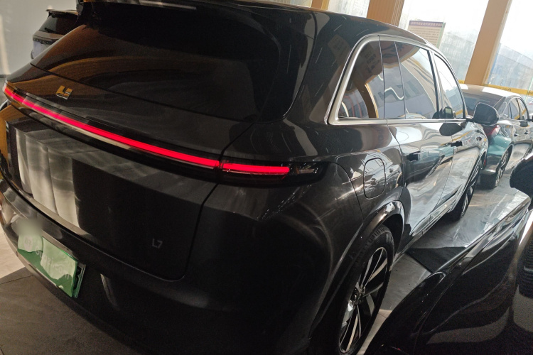 理想汽车 理想L7 2023款 Pro车身外观7