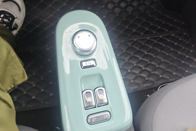 长安启源 长安Lumin 2022款 210km 香甜款局部细节18