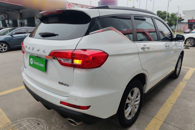 哈弗M6 2019款 1.5T 手动两驱精英型 国VI车身外观7