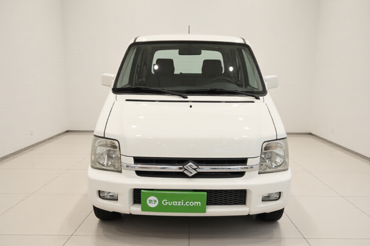 铃木 北斗星 2016款 1.4L 手动超值型车身外观2