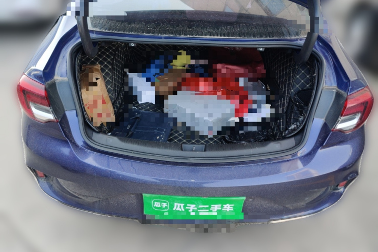 别克 君威 2020款 GS 28T 精英型中控内饰23