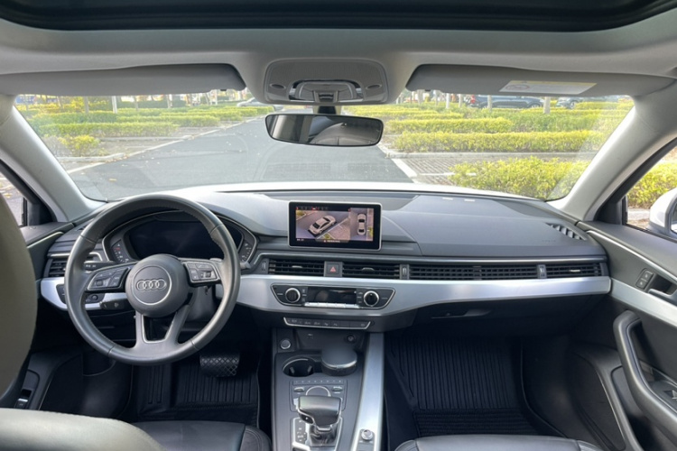 奥迪A4L 2019款 40 TFSI 时尚型 国VI中控内饰7008
