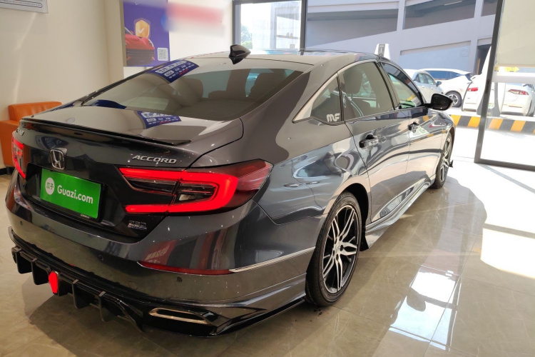 本田 雅阁 2022款 260TURBO 幻夜·尊贵版车身外观6005