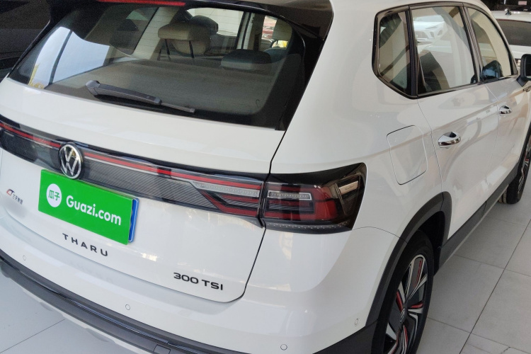 大众 途岳 2023款 300TSI 两驱月尊版车身外观7