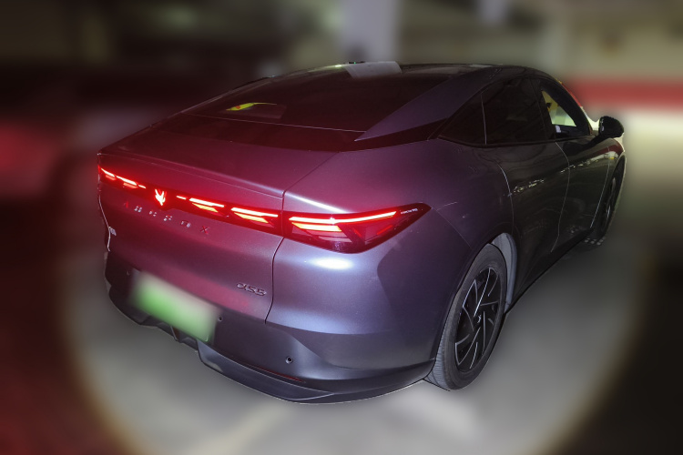 ARCFOX极狐 极狐 阿尔法S5 2024款 560PRO 185kW车身外观7