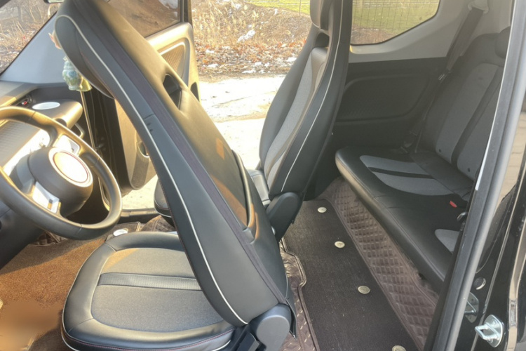 五菱汽车 宏光MINIEV 2022款 GAMEBOY 300km 玩咖款 磷酸铁锂车身外观6006