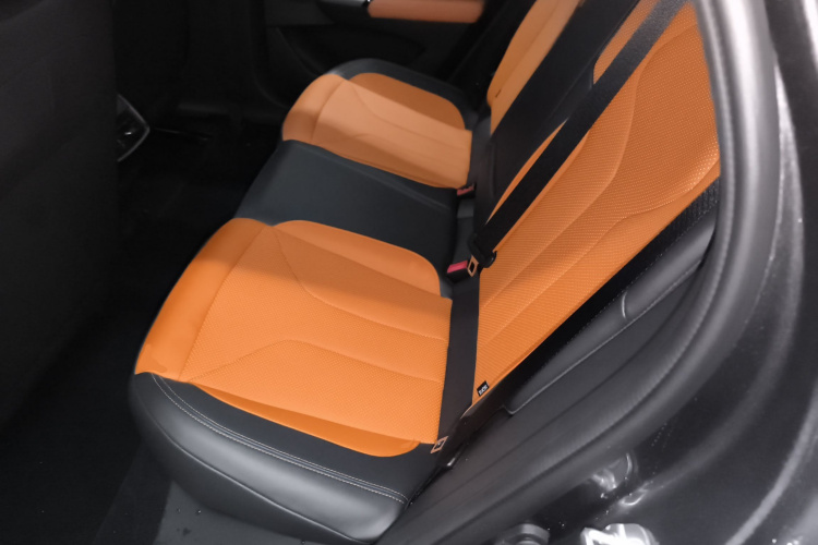 长安UNI-V 2025款 第三代 2.0T 劲擎型中控内饰21