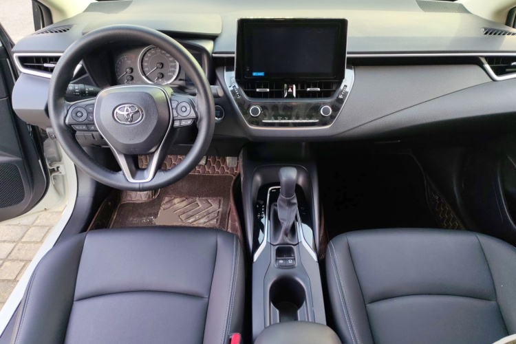 丰田 卡罗拉 2021款 TNGA 1.5L CVT精英版中控内饰12