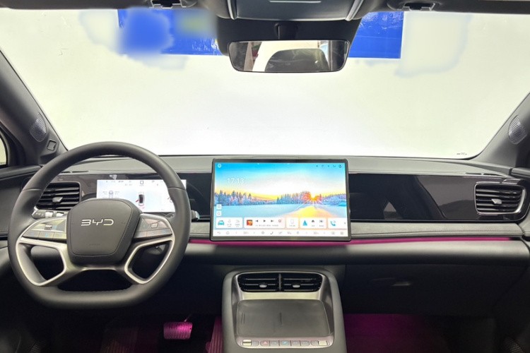 比亚迪 海狮06新能源 2025款 EV 605领航Pro版中控内饰7003