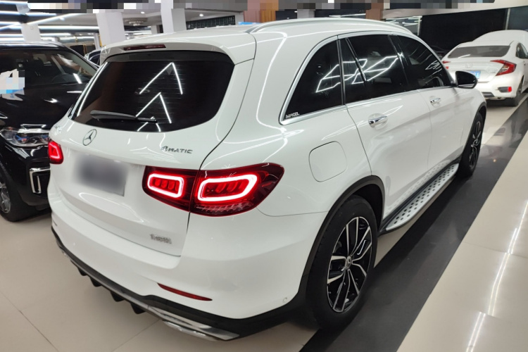 奔驰GLC 2022款 改款二 GLC 260 L 4MATIC 豪华型车身外观7