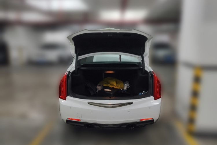 凯迪拉克ATS-L 2014款 28T 豪华型中控内饰23