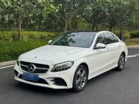 奔驰C级 2020款 C 260 L 运动版