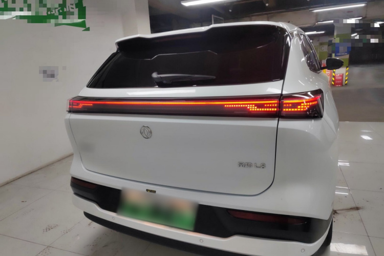 东风风神L8 2025款 185KM理想版车身外观6