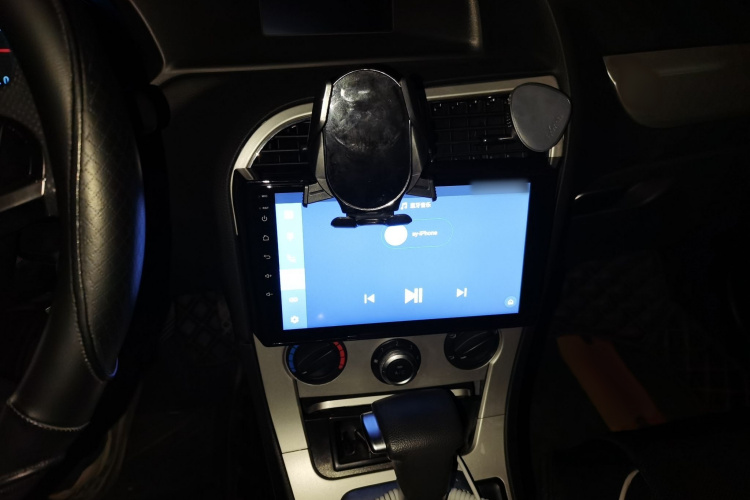 中华H530 2017款 1.6L 自动舒适型局部细节16