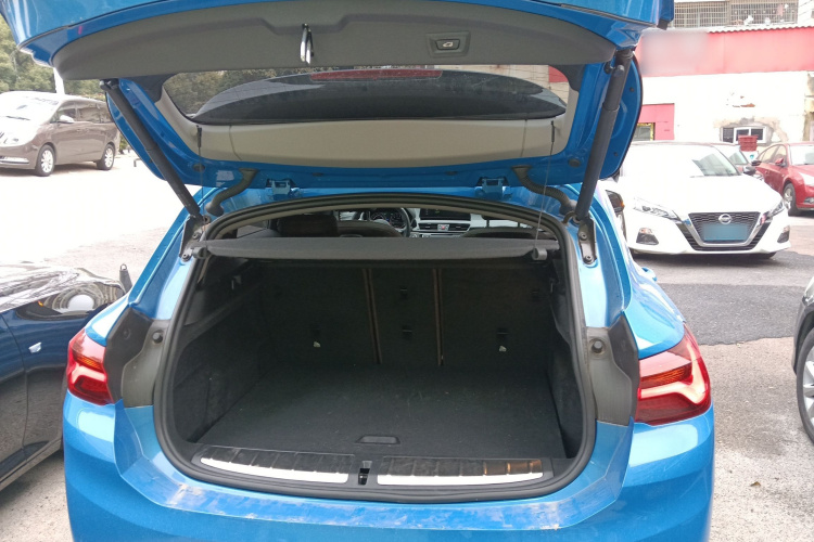 宝马X2 2023款 sDrive25i M运动曜夜版局部细节23