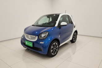 smart fortwo 2015款 1.0L 52千瓦硬顶激情版
