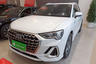 奥迪Q3 2024款 35 TFSI 时尚动感型