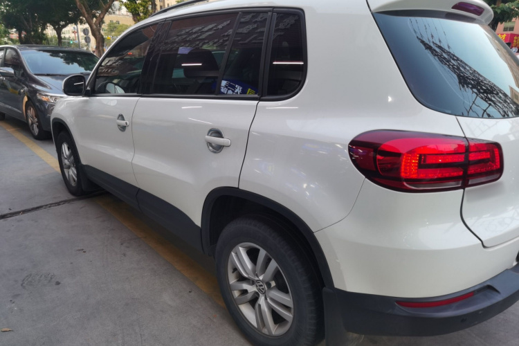 大众 途观 2015款 1.8TSI 自动两驱风尚版车身外观6003