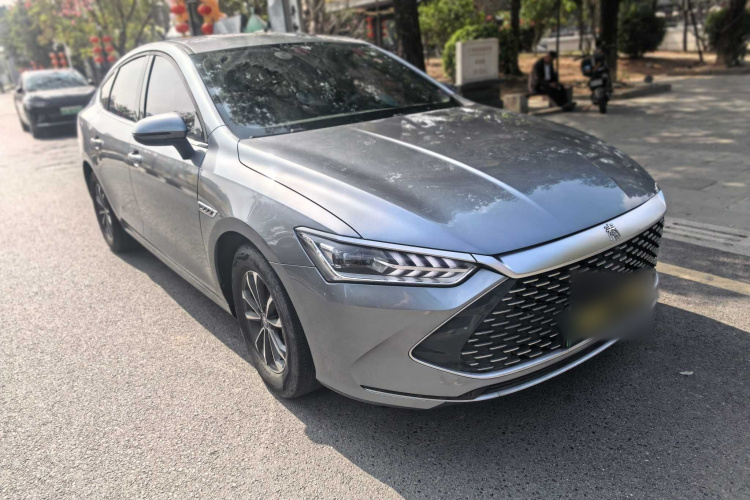 比亚迪 秦PLUS 2023款 冠军版 DM-i 55KM领先型车身外观6001