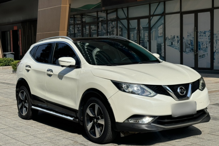 日产 逍客 2017款 2.0L CVT豪华版 国V车身外观6009