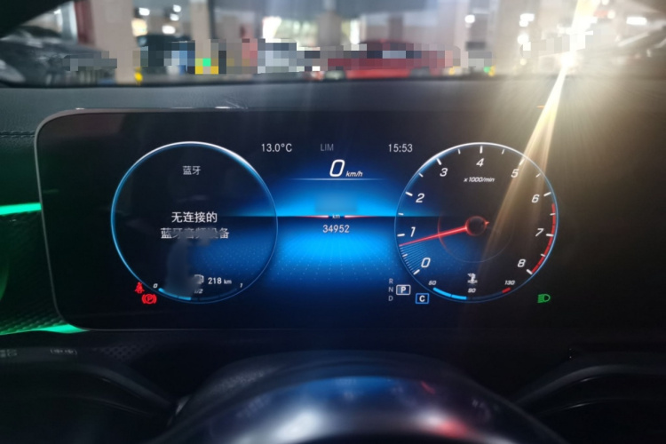 奔驰A级 2019款 A 200 L 运动轿车局部细节14