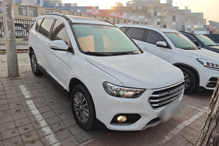 哈弗H6 2021款 运动版 1.5T 自动精英智联型 六边形格栅车身外观3