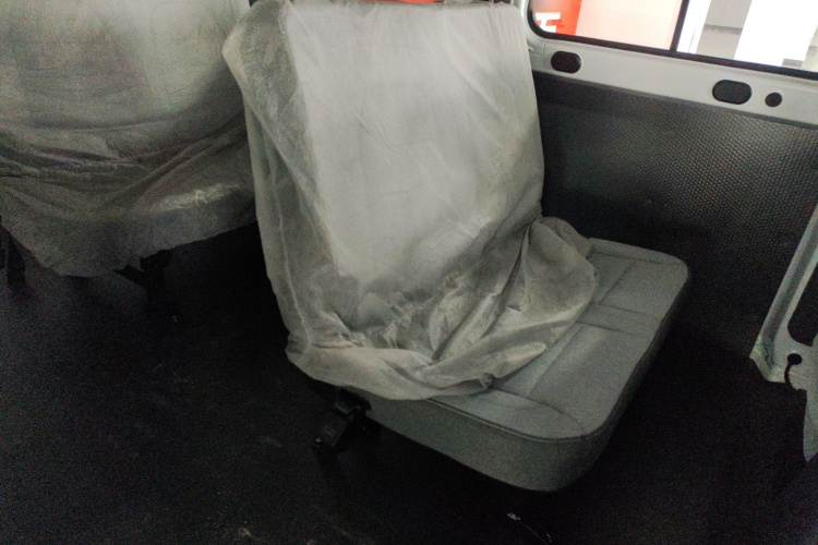 五菱汽车 五菱扬光 2025款 400km 客车版舒适型中控内饰21