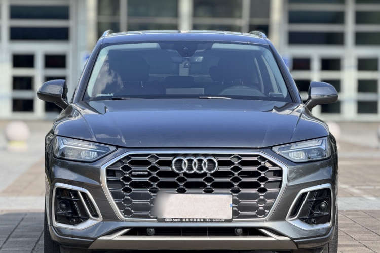 奥迪Q5L 2022款 45T 豪华动感型车身外观6002