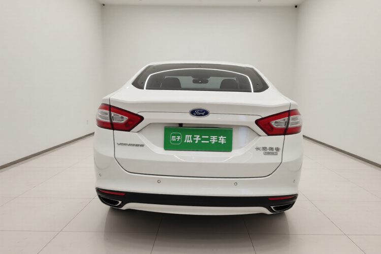 福特 蒙迪欧 2013款 1.5L GTDi180时尚型车身外观6