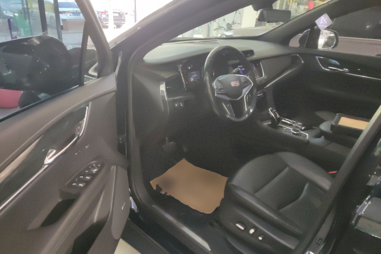 凯迪拉克XT5 2020款 28T 豪华型中控内饰20