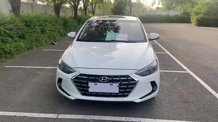 现代 领动 2019款 1.5L CVT智炫·精英型实拍1